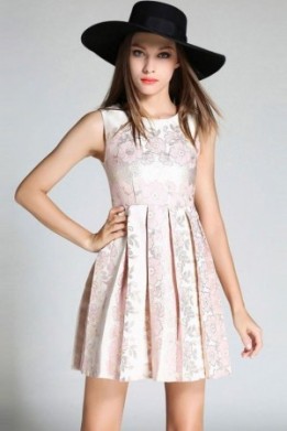 146858685332123449-pink-box-pleat-dress